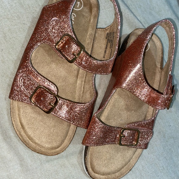 Cat & jack Toddler Girls' Tisha Footbed Sandals -Rose Gold size 11 - Picture 2 of 3